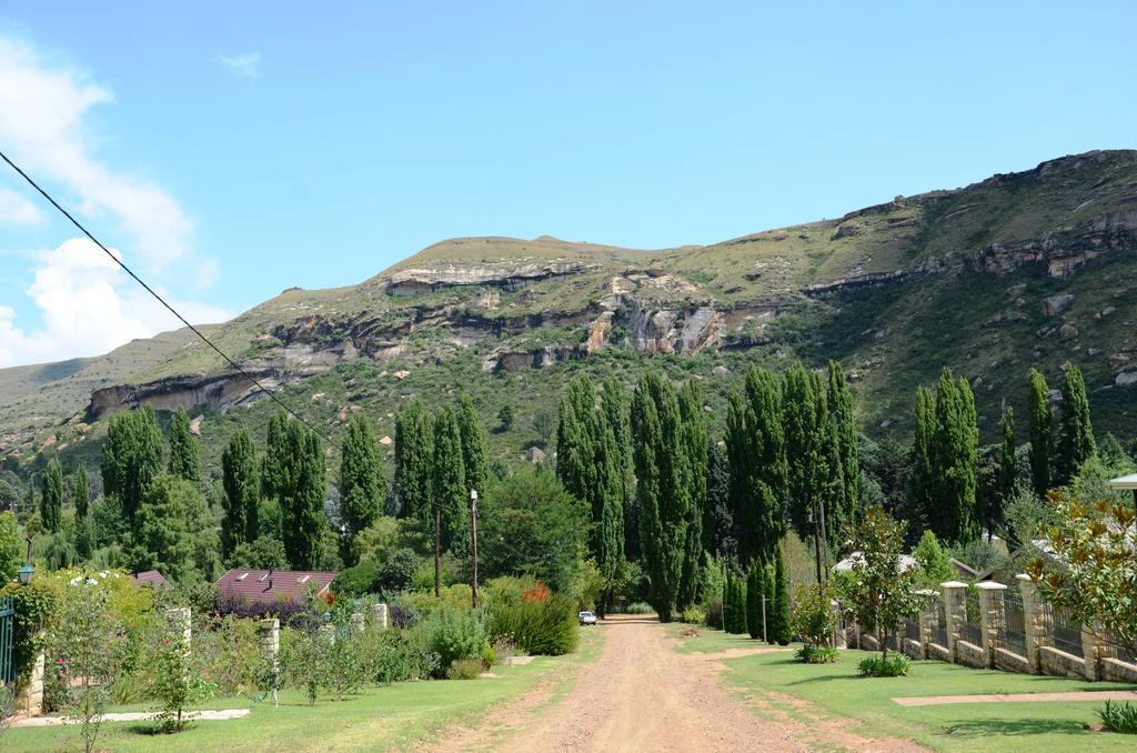 Mont Rouge Hotel Clarens Exterior photo
