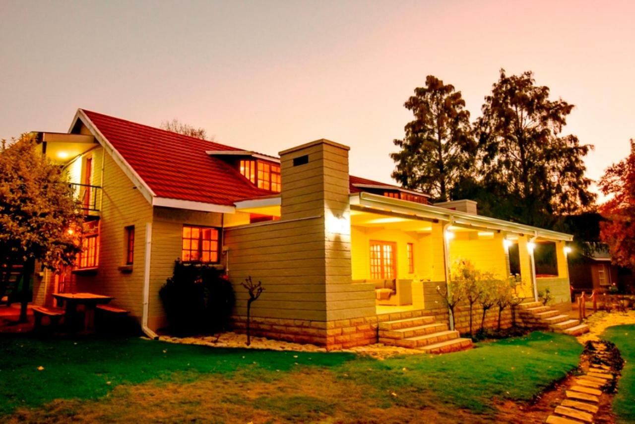 Mont Rouge Hotel Clarens Exterior photo
